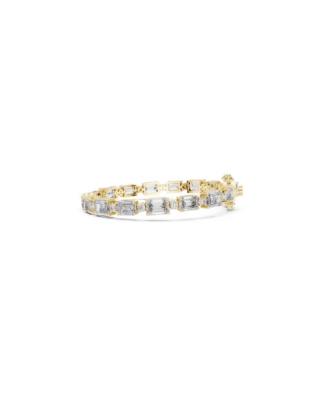 Mix Shape 4.60 CT.Diamond Breclate