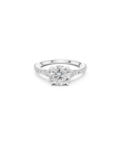 Round Shape Lab Grown Diamond Ring