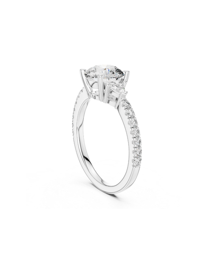 Round Shape Lab Grown Diamond Ring